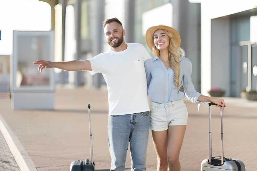 الإنتقال من مطار القاهرة إلى الفندق في الجونة