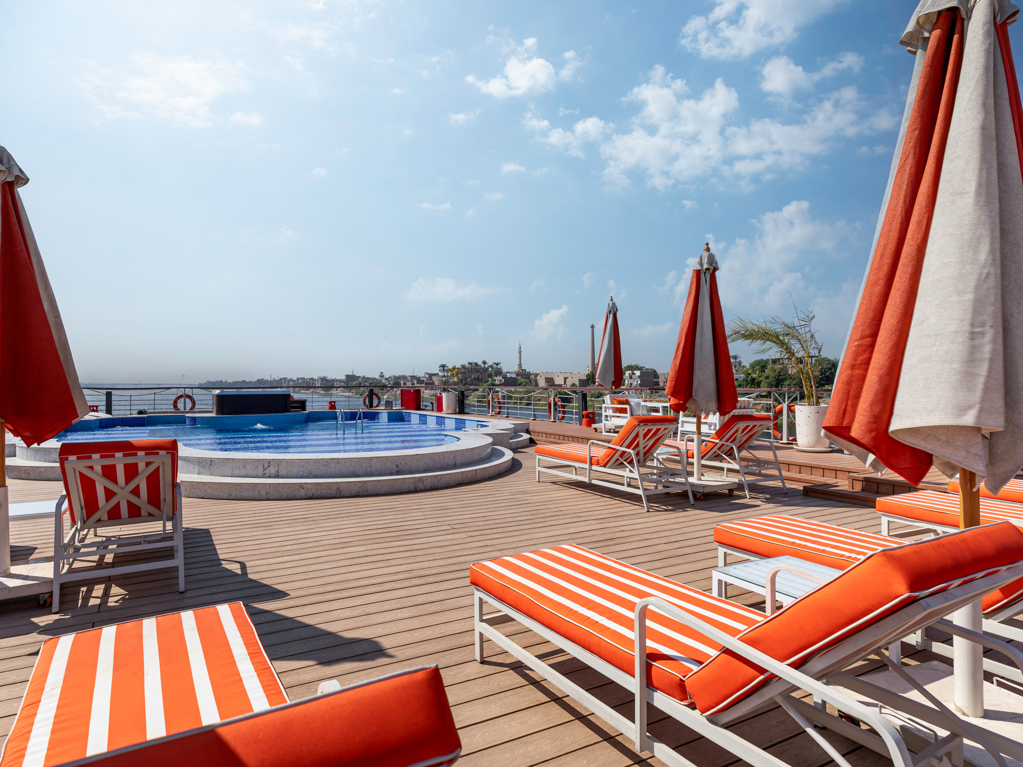5 tägige Nilkreuzfahrt von Luxor nach Assuan mit dem Grand Mandarin Nilkreuzfahrtschiff