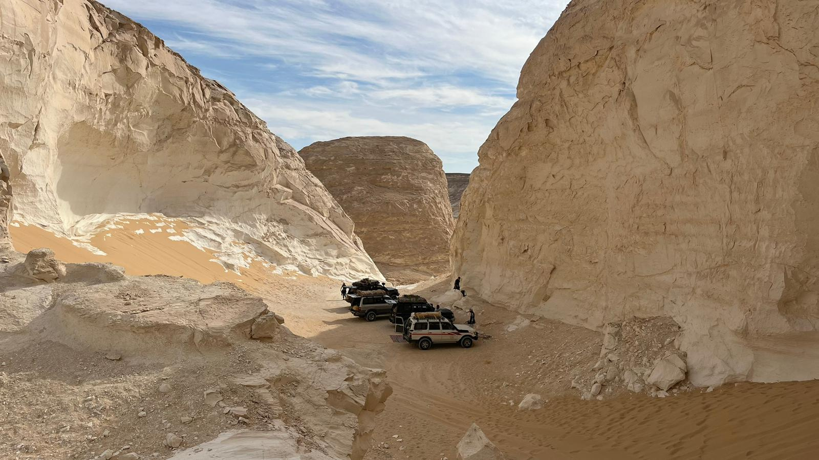 3 Day Trip to the White Desert and wadi el Hitan from Hurghada