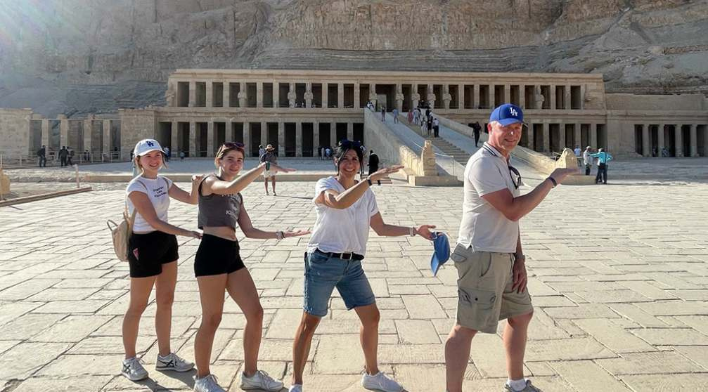 4 Days Nile cruise Between Aswan and Luxor from Alexanderia