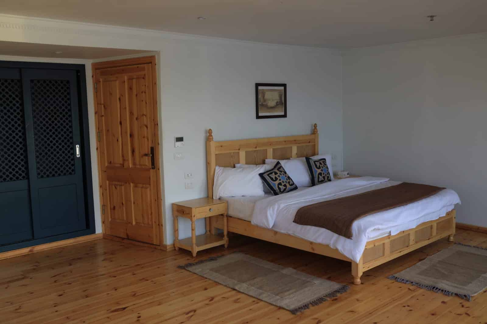 Sail in Luxury: 4-Day Private Dahabiya Cruise, Aswan to Luxor Book 4 Day Dahabiya Nile Cruise: Aswan to Luxor