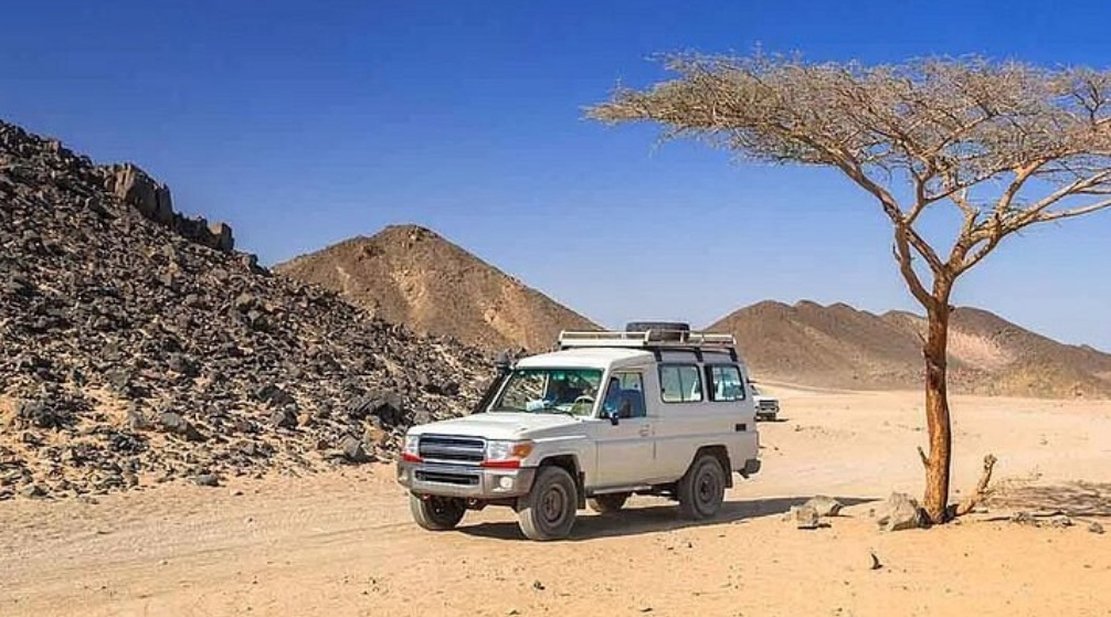 Desert Super Safari Trip by Jeep from Port Ghalib