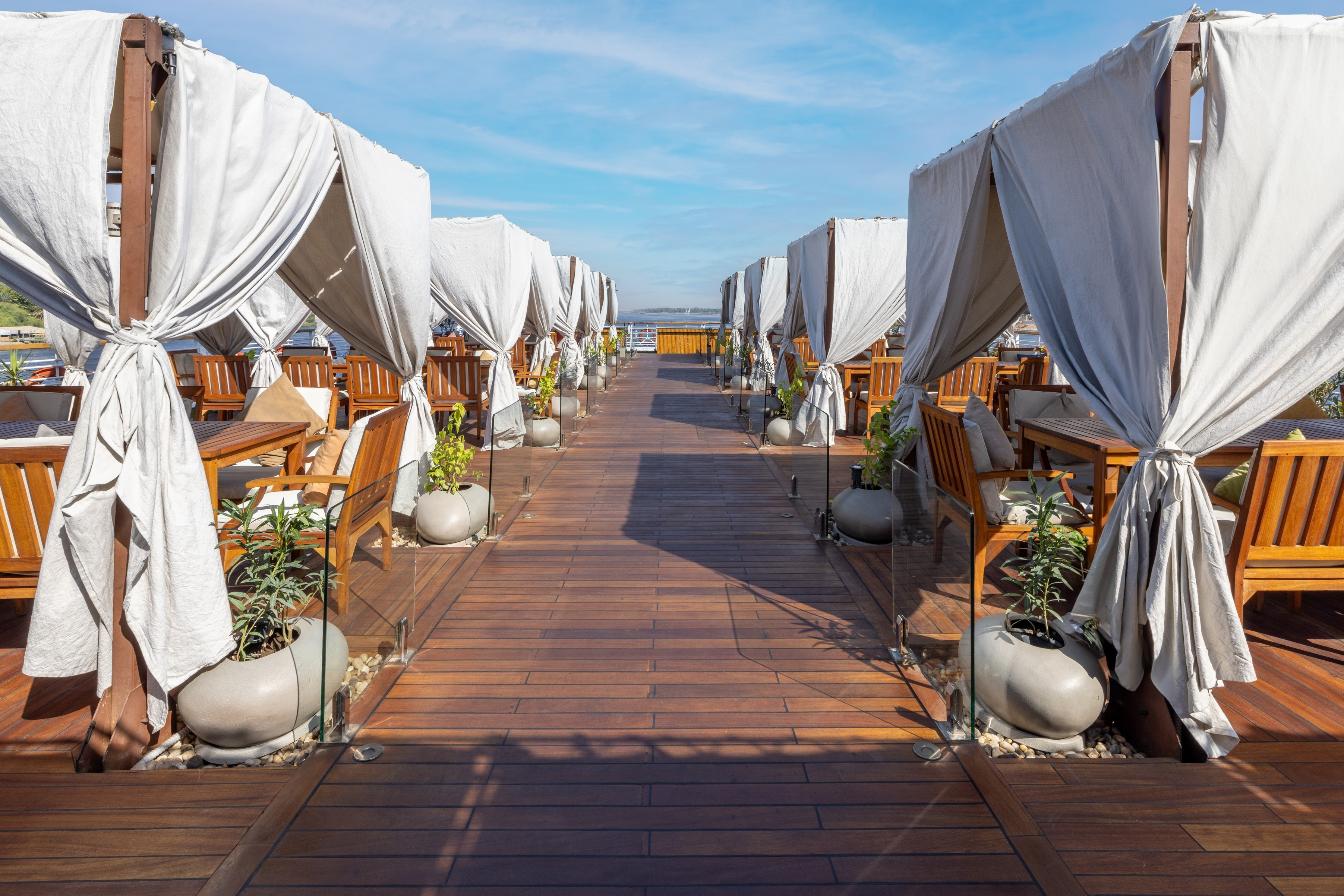 5 tägige Nilkreuzfahrt von Luxor nach Assuan mit Farah