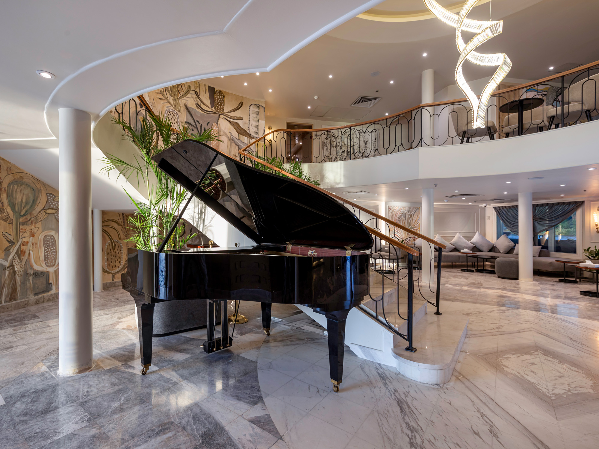 5-tägige Nilkreuzfahrt von Luxor nach Assuan mit dem Grand Mandarin Nilkreuzfahrtschiff 5 tägige Nilkreuzfahrt von Luxor nach Assuan mit dem Grand Mandarin Nilkreuzfahrtschiff