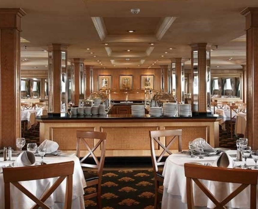 5 tägige Nilkreuzfahrt von Luxor nach Assuan mit der MS Jaz Crown Jubilee 5 tägige Nilkreuzfahrt von Luxor nach Assuan mit der MS Jaz Crown Jubilee