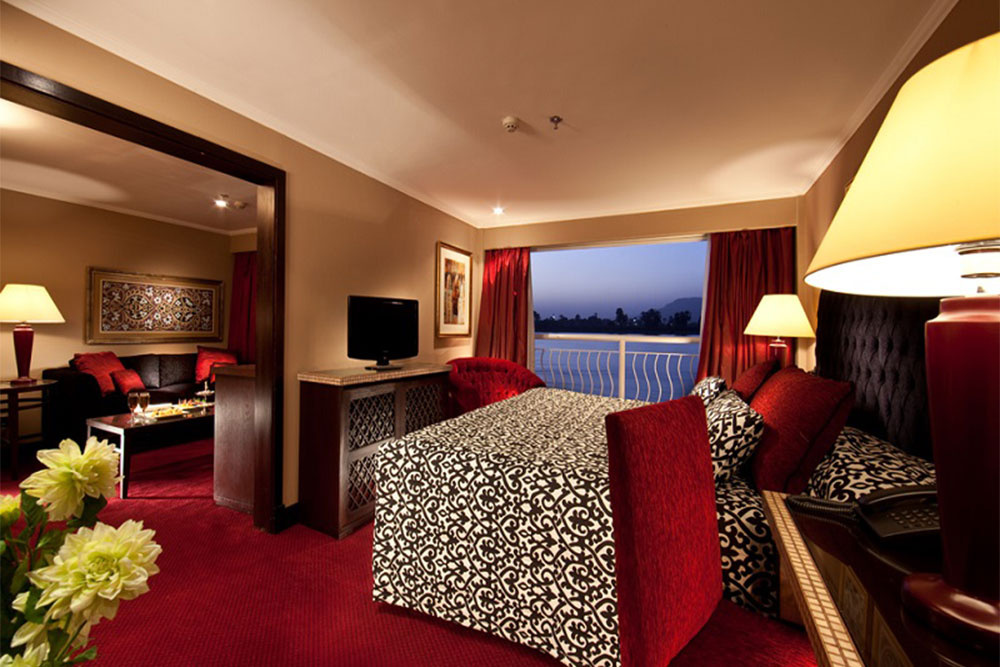 5-tägige Nilkreuzfahrt zwischen Luxor und Assuan mit der Steigenberger Minerva 5 tägige Nilkreuzfahrt zwischen Luxor und Assuan mit der Steigenberger Minerva