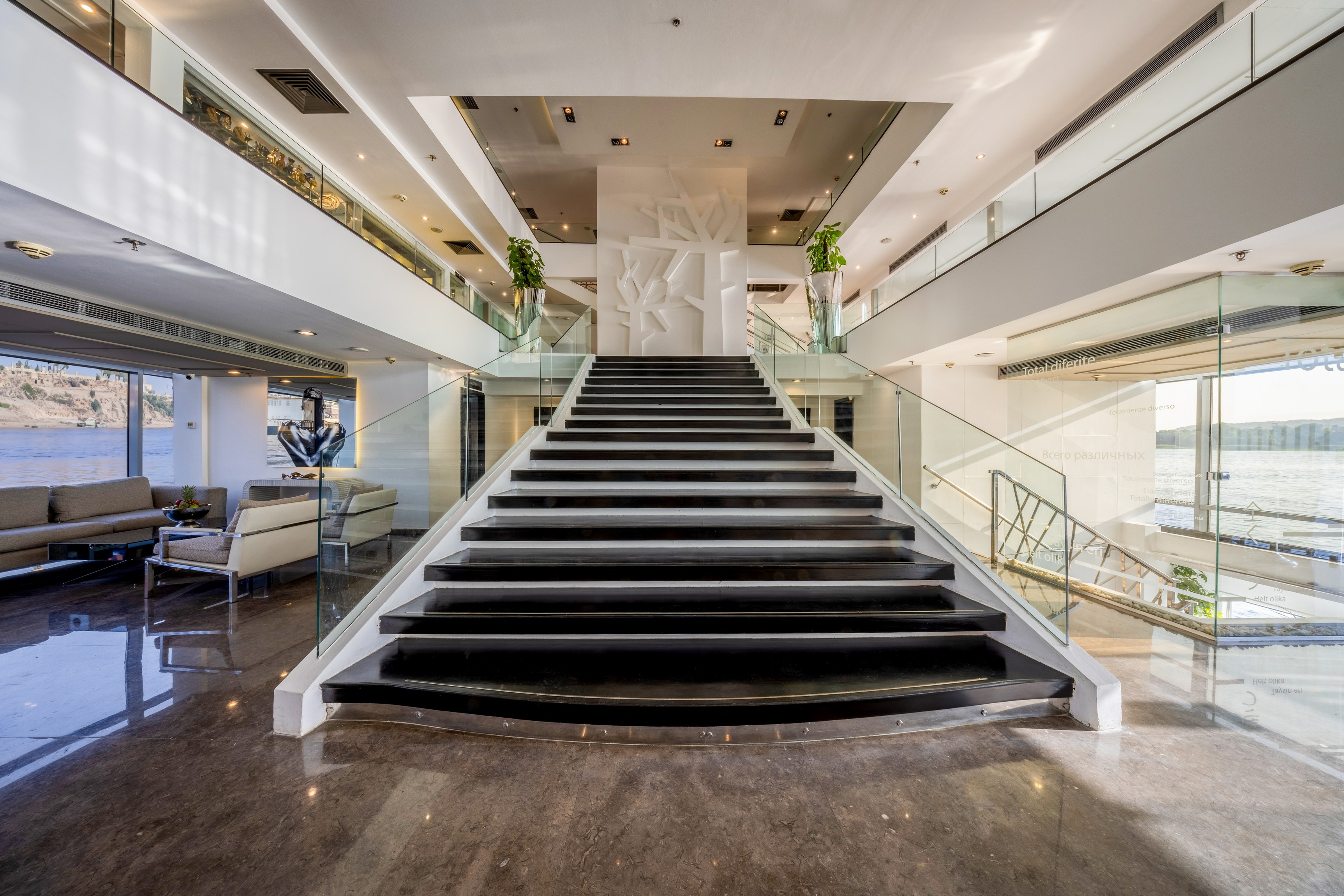 MS Farah Nilkreuzfahrt MS Farah Nilkreuzfahrt