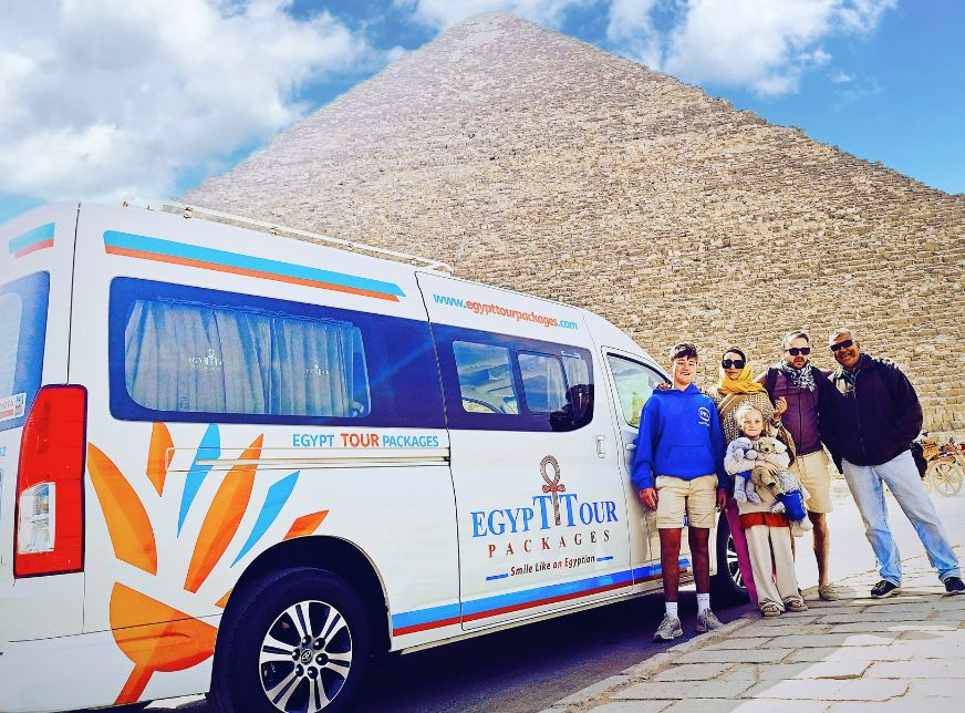 Tour zu den Pyramiden von Gizeh vom Hafen von Alexandria
