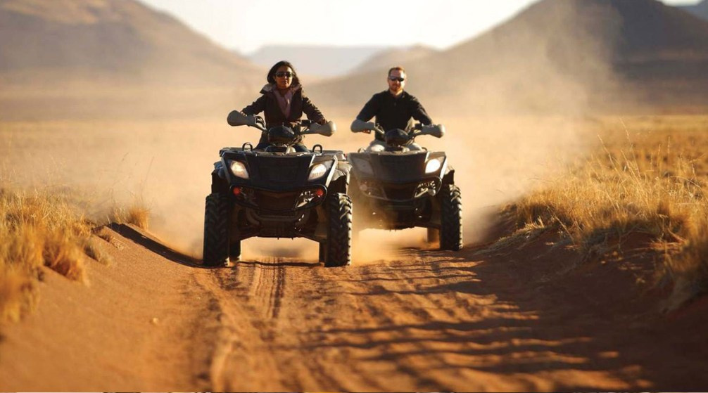 Wüstensafari bei Sonnenuntergang mit ATV Quad von Port Ghalib