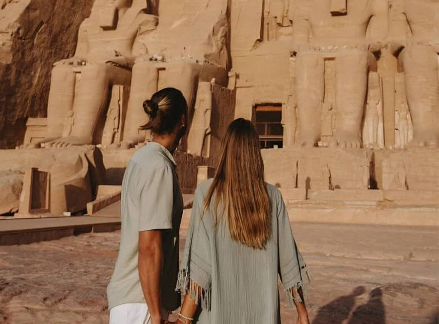 11 Tage Ägypten Rundreisepaket Kairo Nilkreuzfahrt und weiße Wüste