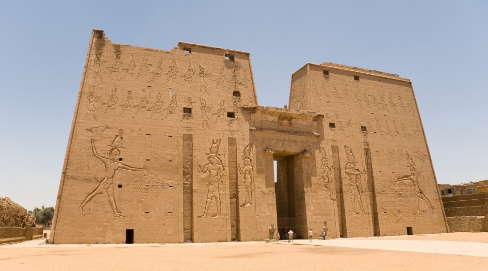 Ημερήσια εκδρομή στο ναό του Edfu και στο ναό Kom Ombo από το Λούξορ