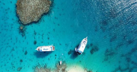 Tour de esnórquel en barco privado en Sharm El Sheikh