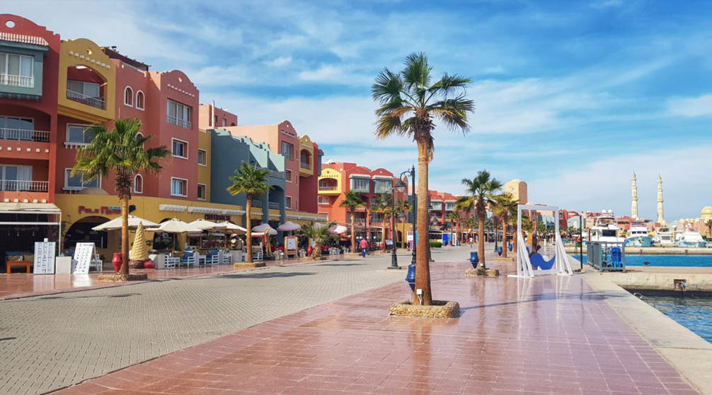 Transfert de lhôtel à Louxor à laéroport dHurghada