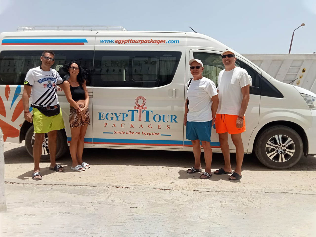 Transfert de lhôtel à Louxor à laéroport dHurghada