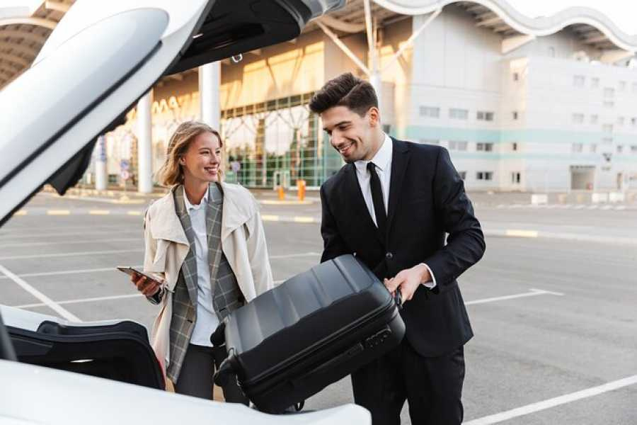 Transfer vom Hotel in Hurghada zum Flughafen Kairo