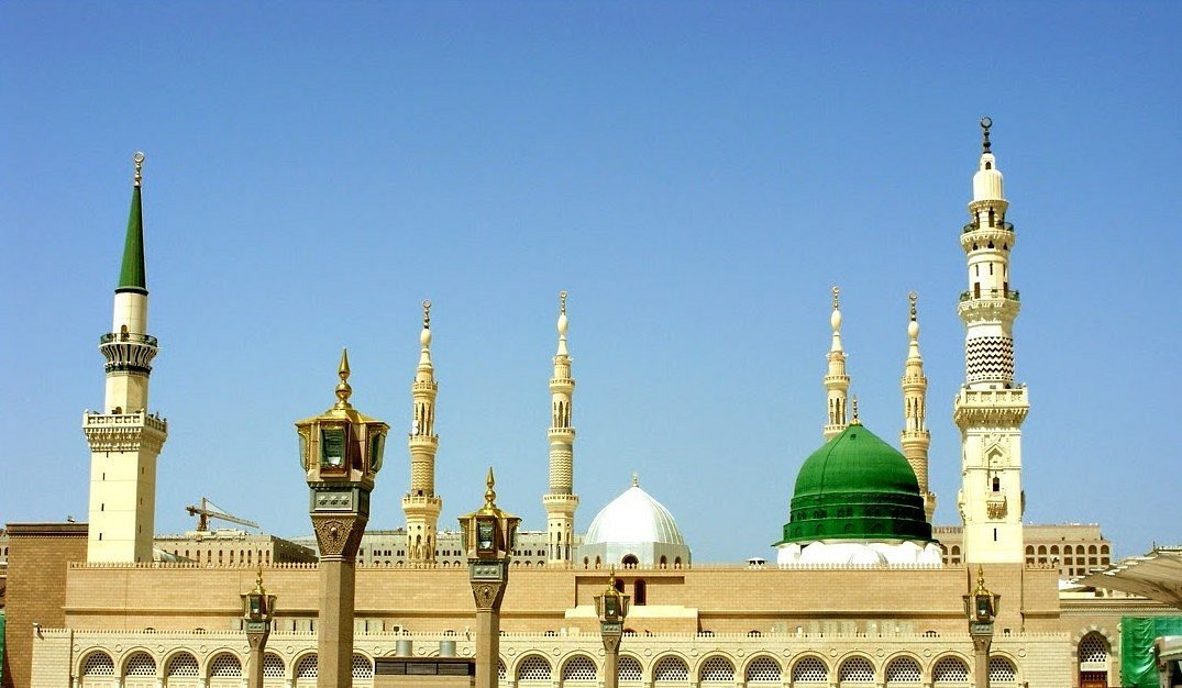 8 Days Umrah Package from Damietta