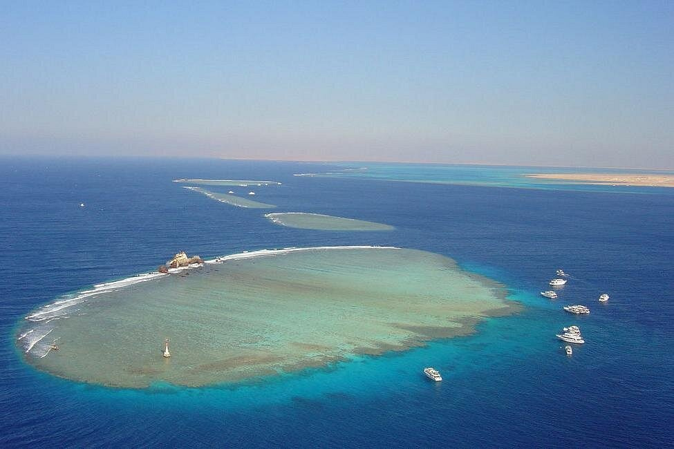 Private boat Trip to the White Island and Ras Mohamed