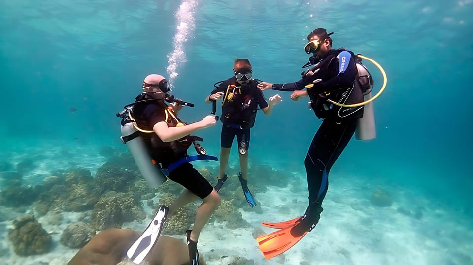 Pacchetto vacanza di 13 giorni in Egitto: Cairo e crociera sul Nilo e Marsa Alam
