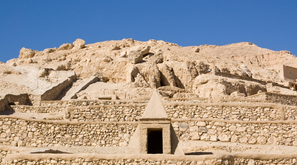 Excursie naar Esna en El Kab vanuit Luxor per privé auto Excursie naar Esna en El Kab vanuit Luxor per privé auto