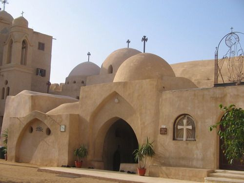 Koptische kloosters vanuit Soma bay