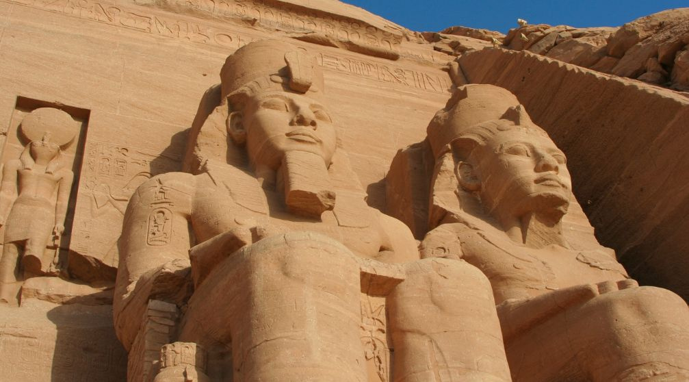 Excursão de 2 dias a Aswan e Abu Simbel saindo do Cairo de avião.