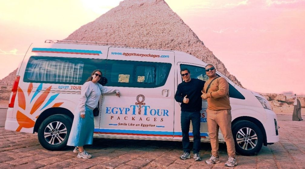 Excursão durante a escala no aeroporto do Cairo