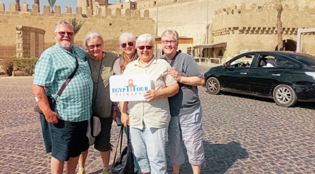 Excursão durante a escala no aeroporto do Cairo
