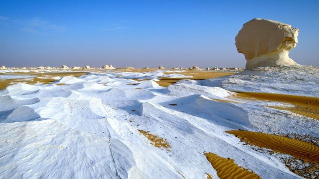 Excursão de 2 dias ao Deserto Branco e ao Oásis de Bahariya saindo do Cairo