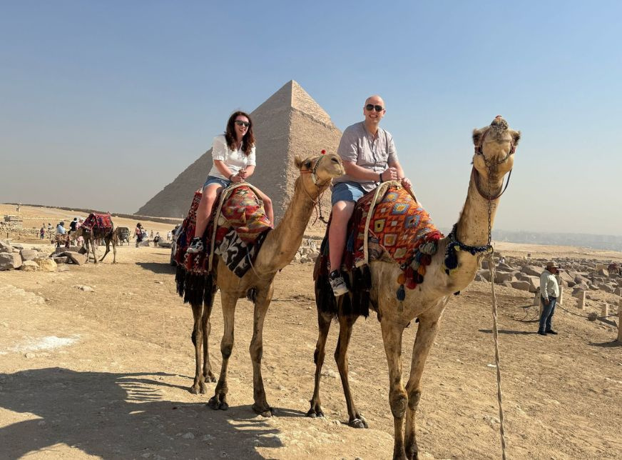 Excursão durante a escala no aeroporto do Cairo